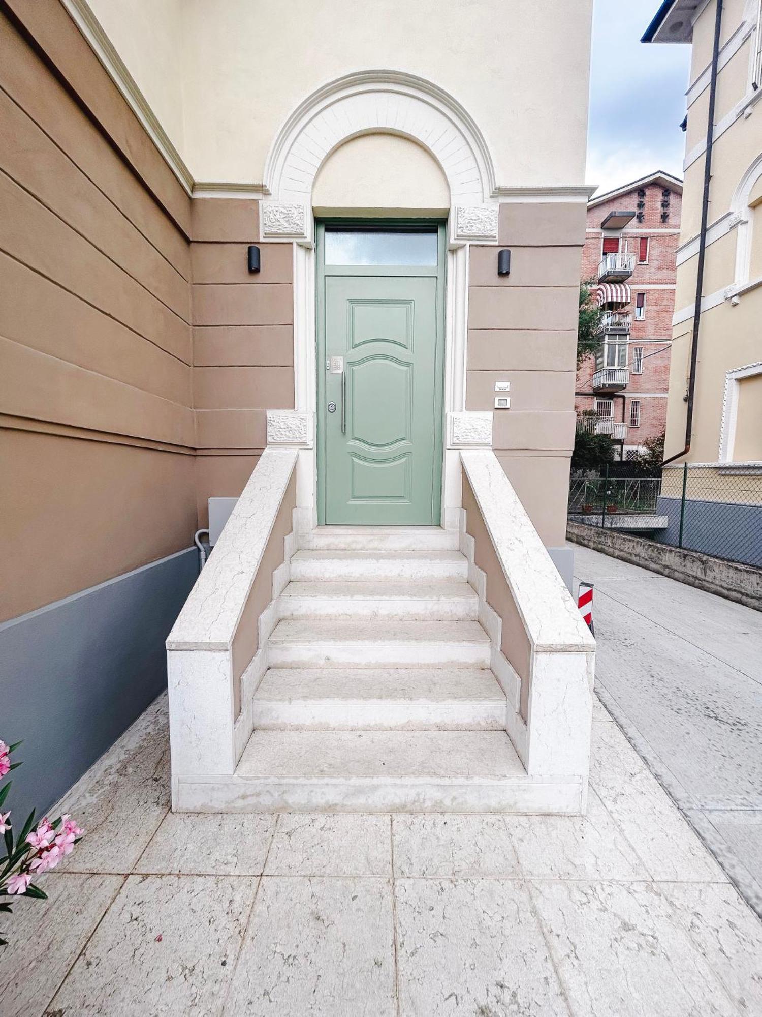 Via Poma Rooms Verona Exterior photo